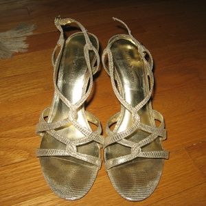 Gold Metallic Kelly & Katie 3.5in heels